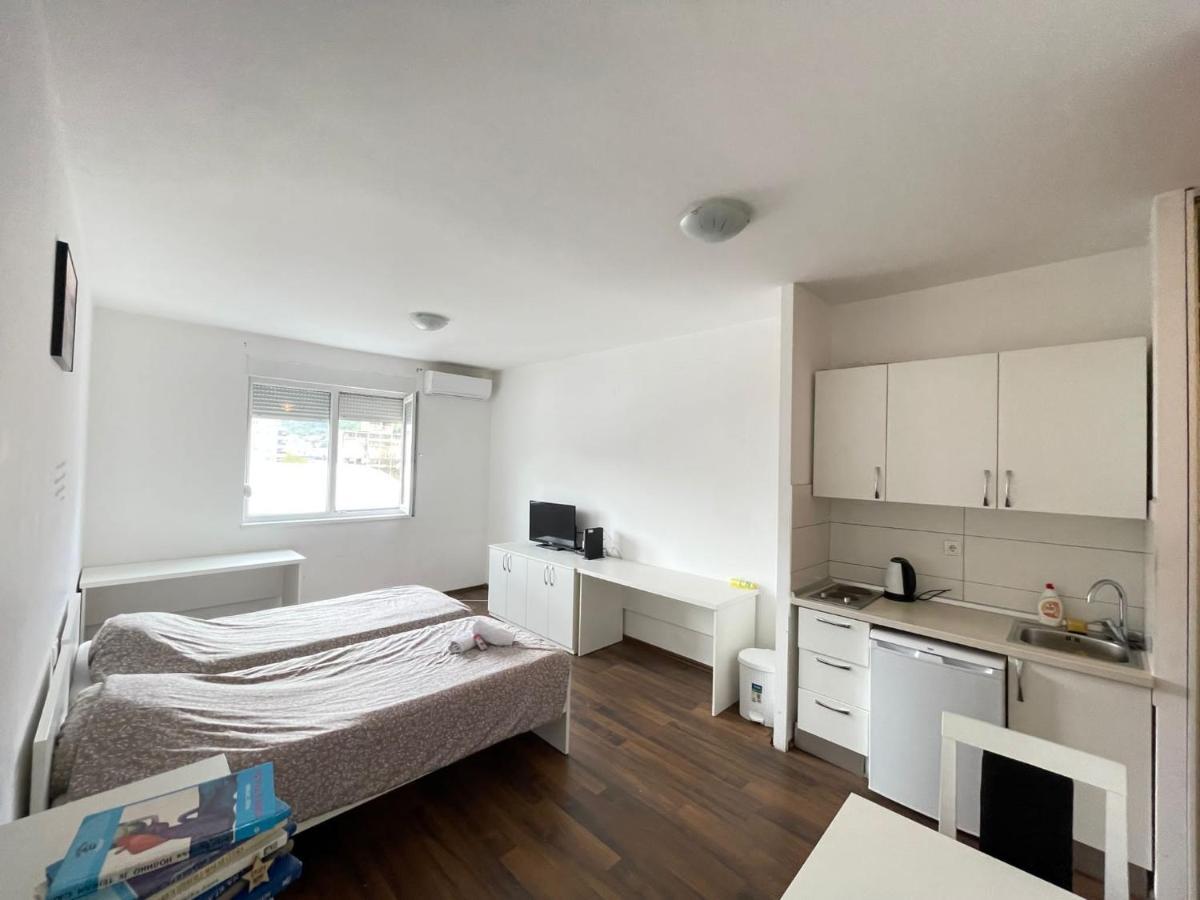 מוסטר City Apartments מראה חיצוני תמונה